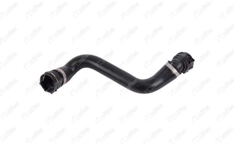 Radyator Hortumu Alt BMW N47 E82 E88 E90 E91 E92 E93 E84 — Foto
