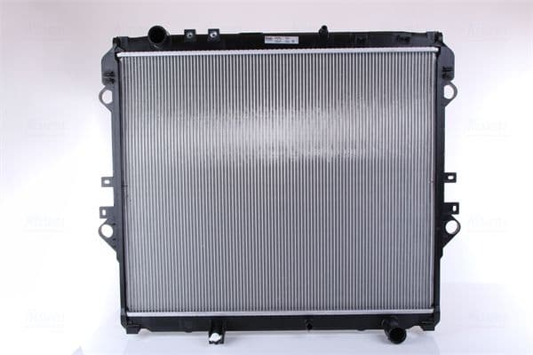 Motor Su Radyatoru Toyota HILUX Revo 2.4 2015- GUN125 GUN135 (646X550X16) — Foto