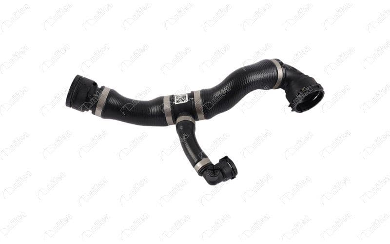 Radyator Hortumu Ust BMW N45 N46 E81 E82 E87 — Foto