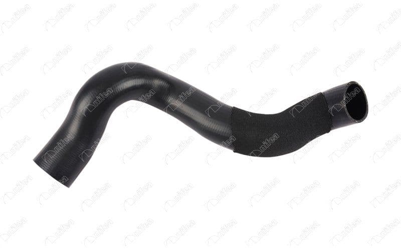 Turbo Hortumu Volvo S60 D3 D4 (10-15) S60 2.0D (15-18) S80 2.4D (06-11) D5 (06-09) D3 D4 (10-16) V60 D3 D4 D5 V70 2.4D D3 D4 D5 XC60 2.4D D3 D4 D5 V70 2.4D D3 D4 D5 — Foto