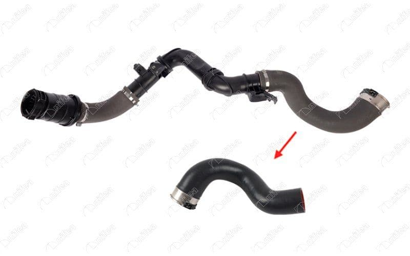 Turbo Hortumu Plastik Boru Haric Ok Ile Gosterilen Kucuk Hortum TALENTO-NV300-VIVARO B-Trafic III 1.6 14 — Foto
