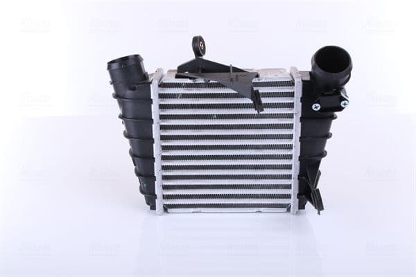 Intercooler Radyatoru (VW Polo 02-10 Seat Ibiz 02-10 Skoda Fabia 00-14) — Foto