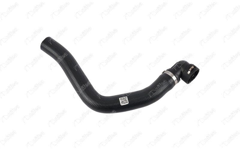 Radyator Ust Hortumu Alfa Romeo 147 1.6 16V — Foto
