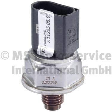 Yakit Basinc Sensoru Mercedes OM651 W204 W205 W212 W222 W639 W447 B906 — Foto